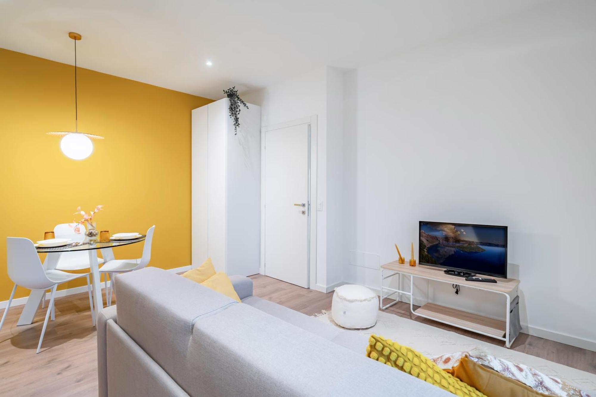 Apartamento Cascina Conicchio - Metro Station - By Host4U Brescia Exterior foto