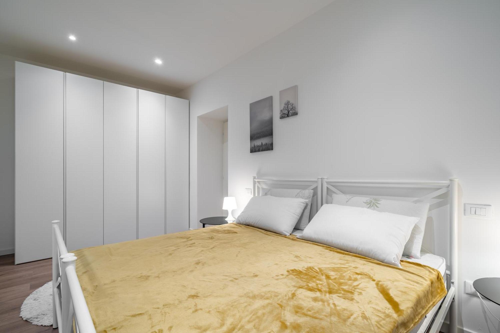 Apartamento Cascina Conicchio - Metro Station - By Host4U Brescia Exterior foto