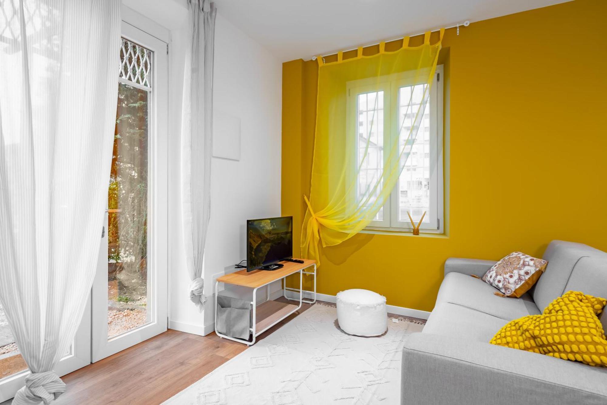 Apartamento Cascina Conicchio - Metro Station - By Host4U Brescia Exterior foto